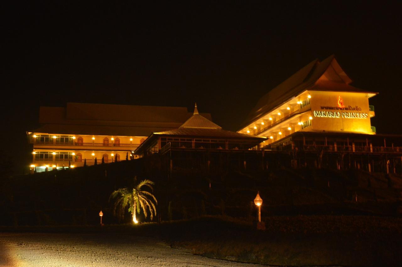 โรงแรมเดอะ เอ็ม บ่อแก้ว Huay Xai ภายนอก รูปภาพ